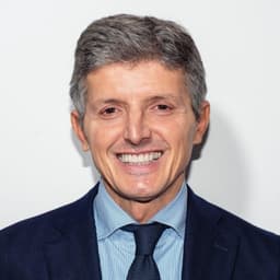 Will Andrea Martella win the 2026 Venice mayoral election?