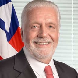 Will Jaques Wagner be the next Brazilian Minister of Defense?