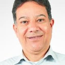Will Carlin Moura win the most votes in the 2026 Minas Gerais Senate election?