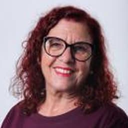 Will Victória Mello Vic win the most votes in the 2026 Minas Gerais Senate election?