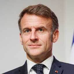 Will Emmanuel Macron visit Ukraine by December 31, 2026?