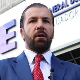 Will Paúl Desamblanc win the next Quito mayoral election?