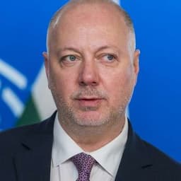 Will Rosen Zhelyazkov win the second-most votes in the first round of the 2026 Bulgaria presidential election?