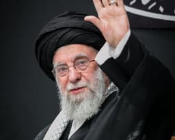 Will the US capture Khamenei before 2027?