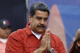Nicolás Maduro released from custody by...?