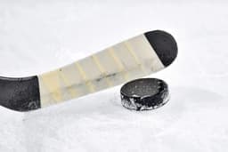 NHL Playoffs: Avalanche vs. Wild Total Games O/U 5.5