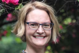 Will Gina Viola win the 2026 Los Angeles mayoral election?