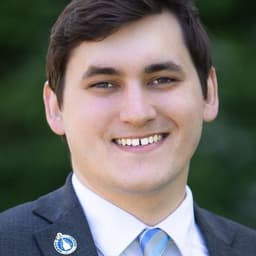 Will Heath Howard be the Democratic nominee for NH-01?