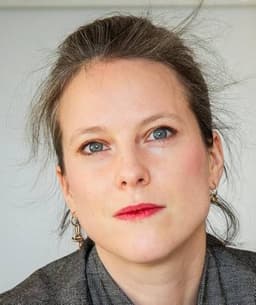 Will Lucie Castets win the 2027 French presidential election?