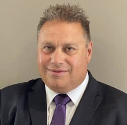 Will Michael Vogiatzakis win the 2026 Winnipeg mayoral election?