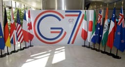 Will Russia rejoin the G7 before 2027?