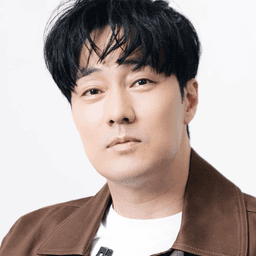 Will So Ji Sub be the #1 searched actor on Google this year?