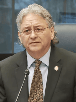 Will Tom Begich win the 2026 Alaska governor election?