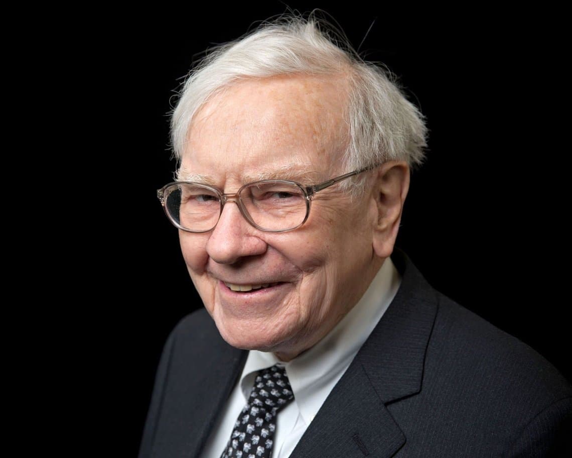 Will Warren Buffett be richest person on December 31?